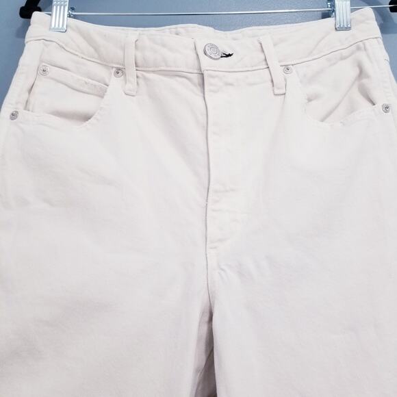 AMO Jeans Bella Vintage White Frayed Hem High Rise Denim - Picture 11 of 14